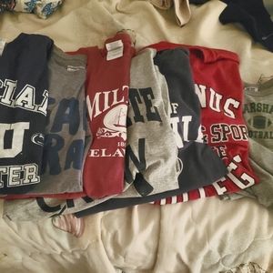 6 vintage random college team t-shirts!